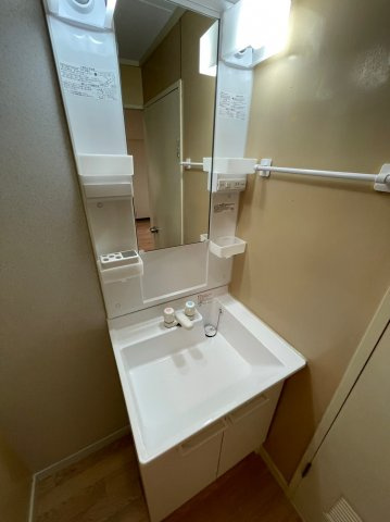 【独立洗面台】 | ハイツ米屋 | お写真は同物件別部屋です。