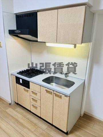 仲介手数料０円！アーバン伏見のキッチン
