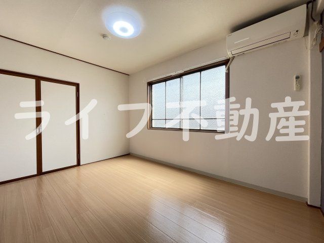 福寿マンション１号館の居間・リビング|使いやすいリビングです