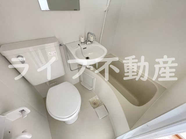 福寿マンション１号館の浴室|落ち着いた空間のお風呂です