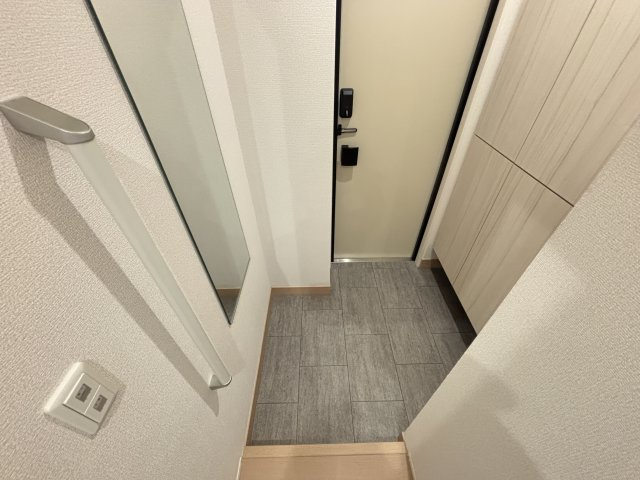 ドエルエミネンス達の玄関