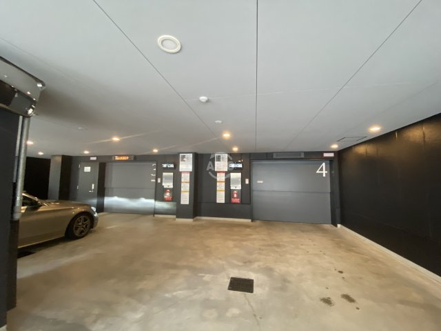 シティタワー大阪本町のその他共用部分|シティタワー大阪本町　駐車場