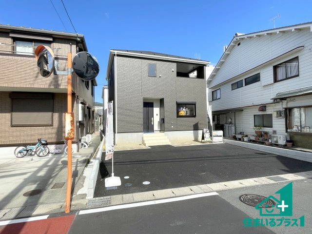★17(土)18(日)現地見学可能！★亀岡市河原町　第2期　ラスト1邸の外観|安心の10年保証！外観を美しく保ち、雨水で汚れを落とします！気になることがありましたら、お気軽にお問い合わせください！