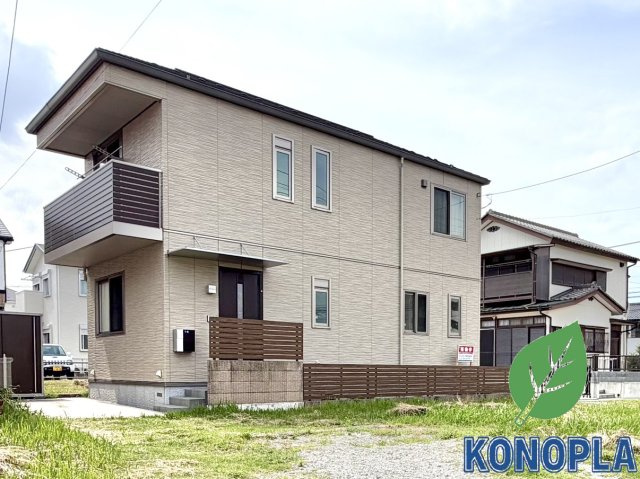 【中古戸建】前橋市文京町4丁目の外観|■外観｜土日のご見学はもちろん、平日・夜間のご案内も大歓迎です♪「今から見たい」や「仕事終わりに見たい」にもご対応できますのでお気軽にお問い合わせください♪