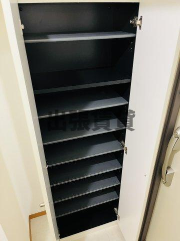 仲介手数料０円！フォレシティ栄の収納