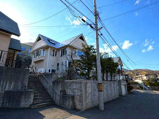 宮の森2条17丁目の外観