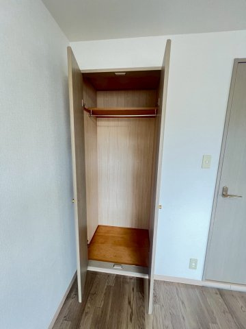 ソレイユ段上の収納