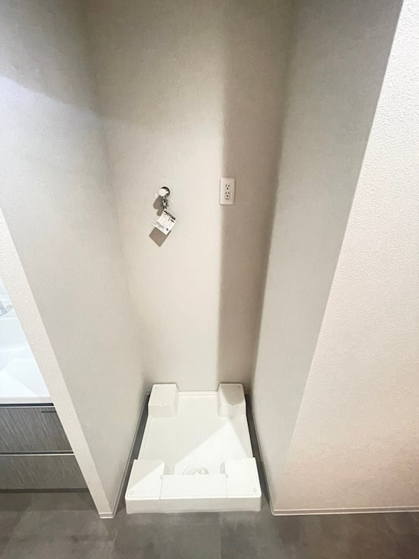 シー・クリサンス西岡本のその他