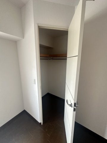 リーデンススクエア松屋町の収納