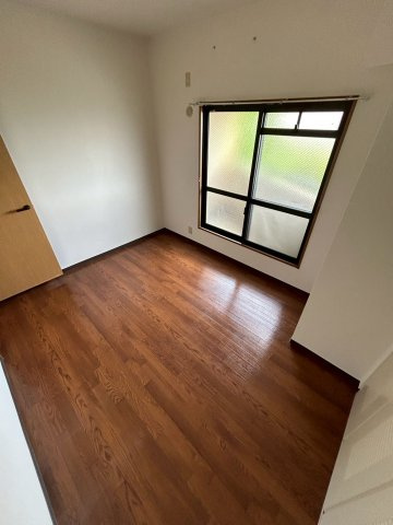 カーサコモド芦屋の洋室