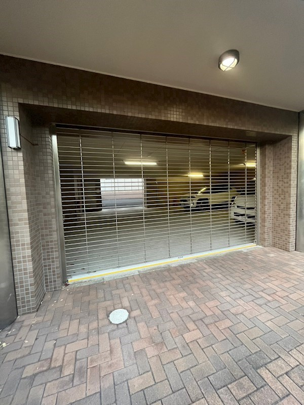 ベルコート相楽園の駐車場