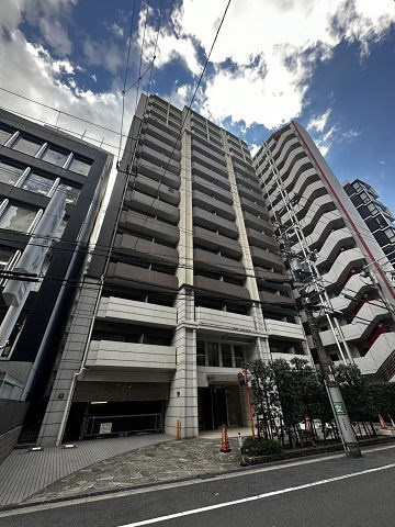 大阪市中央区東高麗橋の賃貸マンションの外観