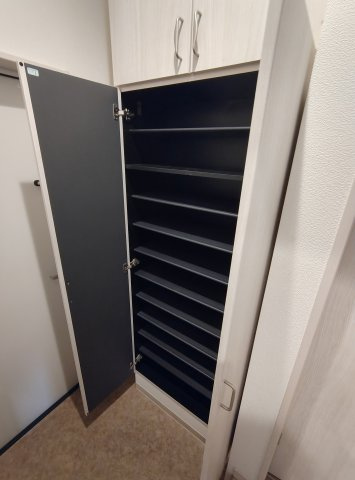 リアライズ箕岡の収納