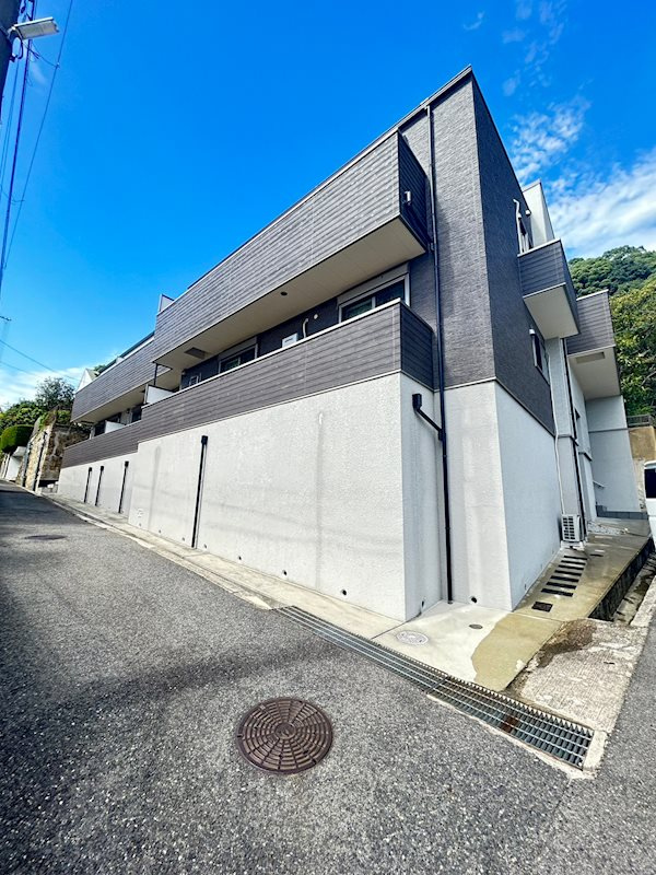 リアライズ箕岡の外観