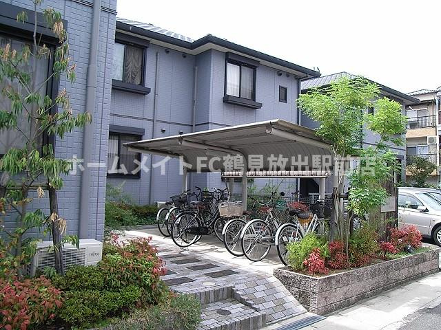 大阪市城東区鴫野西３丁目のハイツ