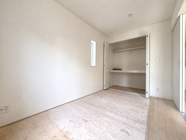 【商談中】クワイエ　大垣市昼飯町第12　全1区画分譲の和室|一室あると便利な和室は、来客時はもちろん、お子様のお昼寝や遊び場、寝室としてもご利用いただけます。
日本の良き文化を引き継ぐ、色々な用途で使える、癒しの空間です。