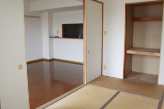 【内装】 | グリシーヌ朝霞 | 別のお部屋の写真です