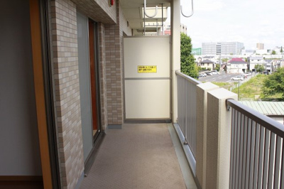 【バルコニー】 | グリシーヌ朝霞 | 別のお部屋の写真です