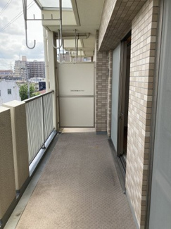 【バルコニー】 | グリシーヌ朝霞 | 別のお部屋の写真です