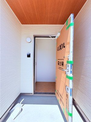 ikka本町の玄関