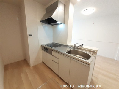 【キッチン】 | クレストコート瀬部　Ｂ