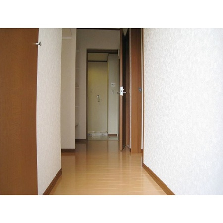 アムールMotsの玄関