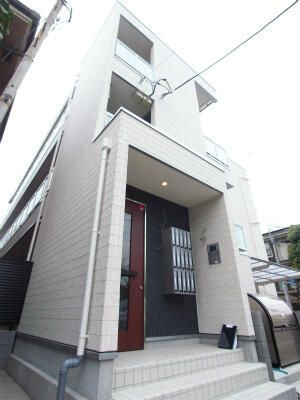 リブリ・Ｃｉｅｌｏ　ａｚｕｌのエントランス