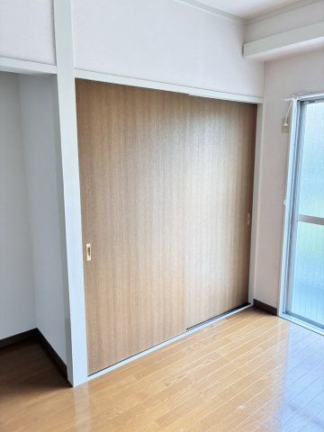 Fitsビル本川町の収納