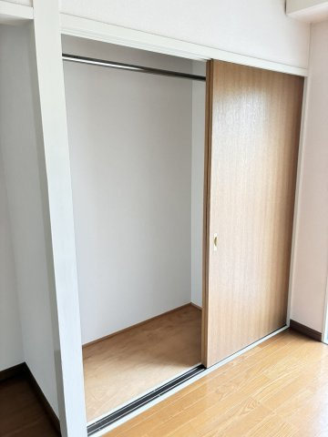 Fitsビル本川町の収納