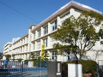 ファミールハイムの周辺|明石市立山手小学校まで800ｍ