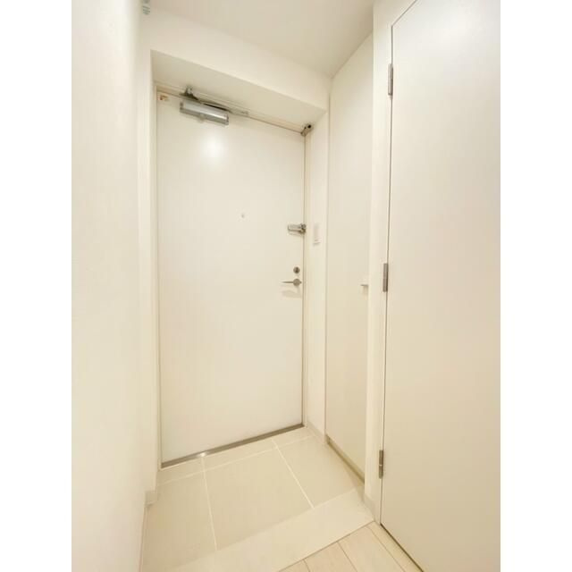 Ｂｅｖｅｒｌｙ　Ｈｏｍｅｓ　赤塚公園Ⅱの玄関