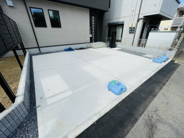 佐倉市上志津０１期の駐車場