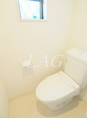 【トイレ】 | イーストヴィレッジ | トイレです。