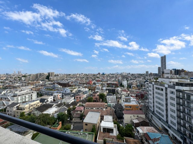 ハイツ三軒茶屋