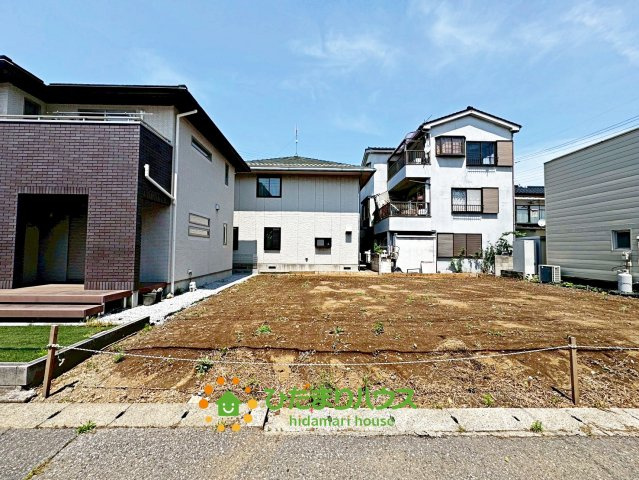 蓮田市江ヶ崎　新築一戸建て　グラファーレの駐車場|2026/5/3　撮影