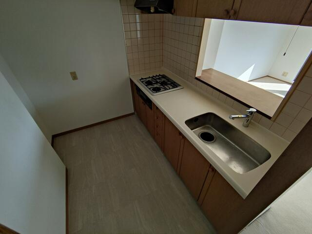 ウェルコート市川のキッチン