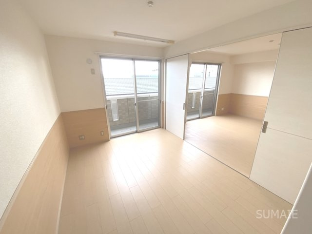 プリムヴェール十番館の寝室|6.0帖洋室です☆彡