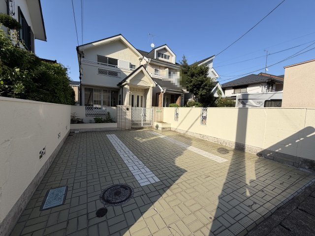 東村山市久米川町フルリノベ住宅の外観