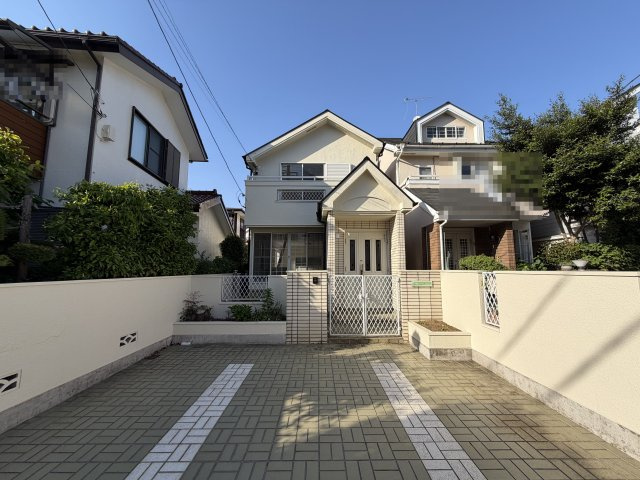 東村山市久米川町フルリノベ住宅の外観