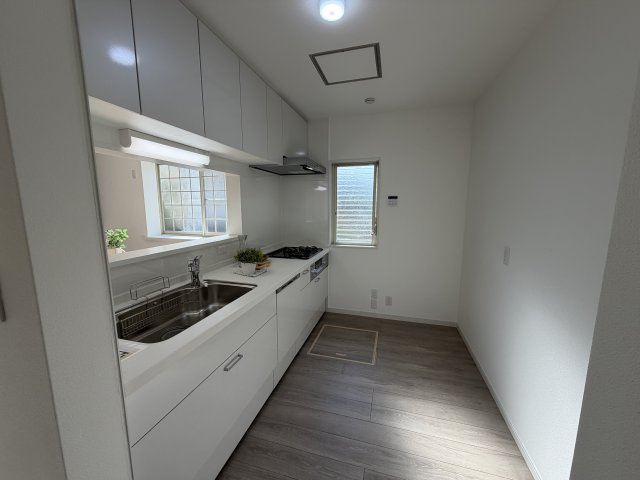 東村山市久米川町フルリノベ住宅のキッチン