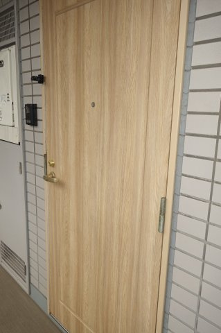 ウィルテラス押上の玄関