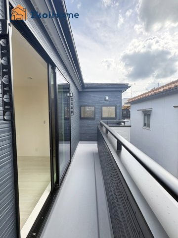 明石市藤が丘1丁目　4期　新築戸建のバルコニー|【ホームページに現地動画掲載中】●年中無休：当日予約可●バルコニーには屋根はございません！