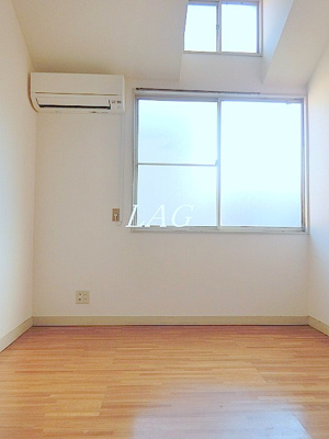 【居間・リビング】 | カルタス２１菊川 | 洋室のお部屋です。