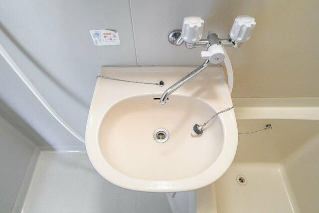 相模原市中央区星が丘１丁目のアパートの洗面所