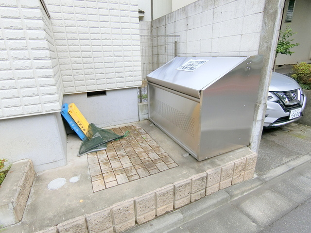ＴＡＫＥ　ＥＳＴＡＴＥのその他共用部分|★敷地内ゴミストッカー★
