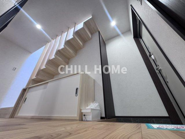 Maison douceの玄関|当社、チルホームのHPもご覧ください(^^)/物件情報多数♪