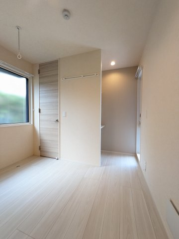 モンブルーカルムの洋室