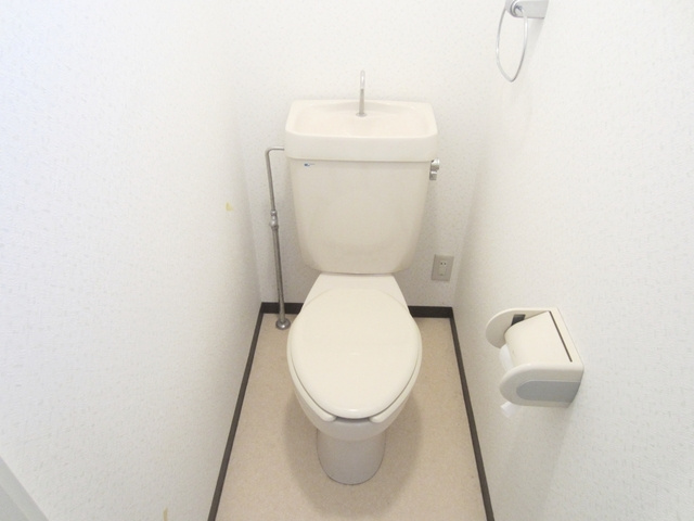 マンション白陽のトイレ|トイレはこちらです