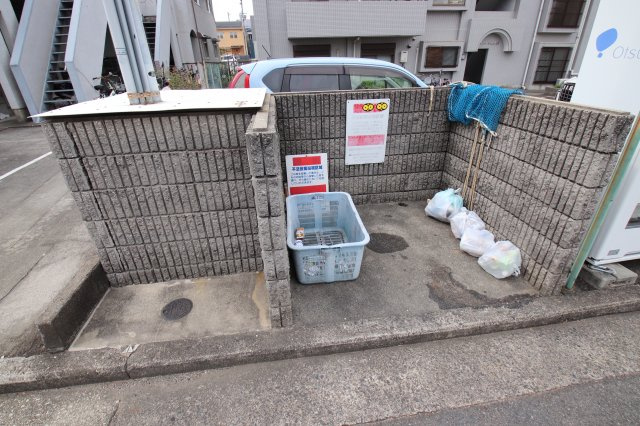【その他】 | 西山ハイツ | 敷地内ゴミ置き場
