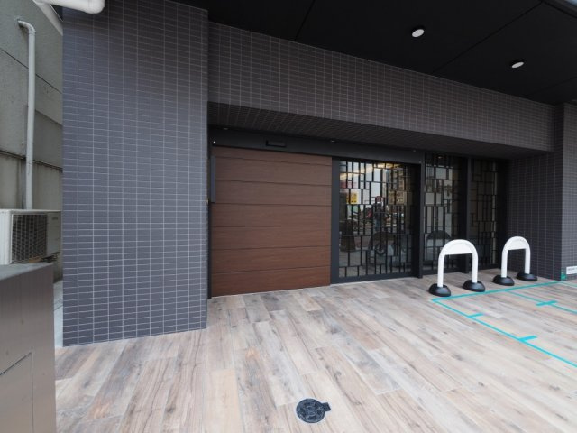 ブエナビスタ難波タワーのエントランス